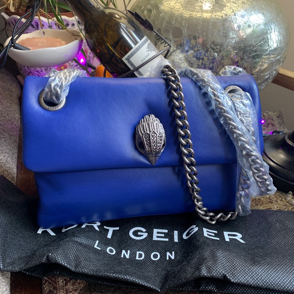 SOLD⛔️Authentic KURT GEIGER LONDON SMOOTH convertible Leather flap magnetic - Picture 1 of 12